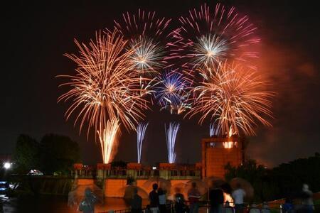 写真：花火会イメージ