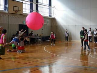 写真：キンボール体験会2