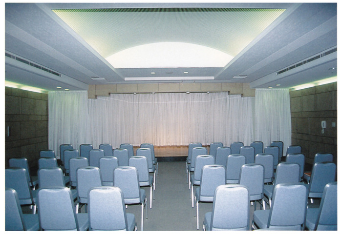 北区セレモニーホールの式場写真。2室あり、各60人収容可能。