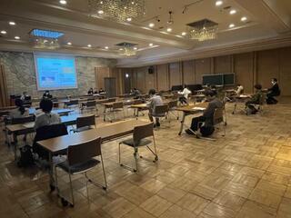 写真：赤羽会館・大ホール