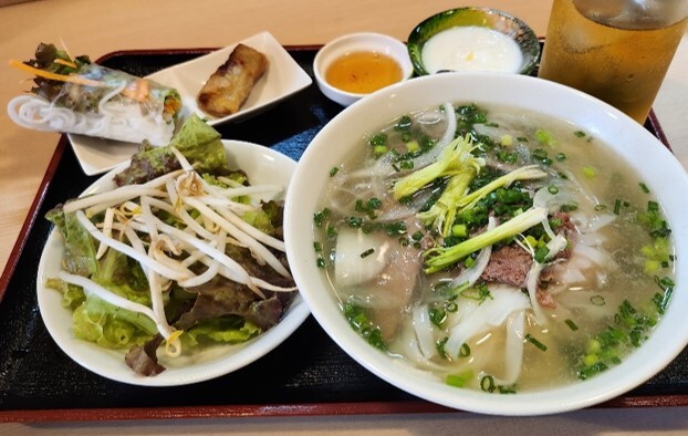 写真:フエ屋メニューB