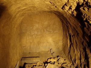 写真：地下壕の内部