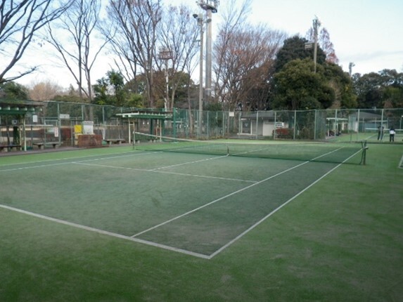 写真：中央公園テニスコート