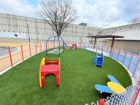 写真：幼児用遊具2