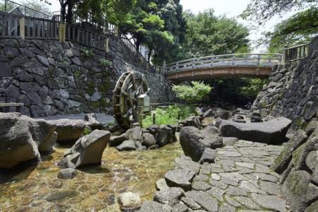 写真：流れ・せせらぎ