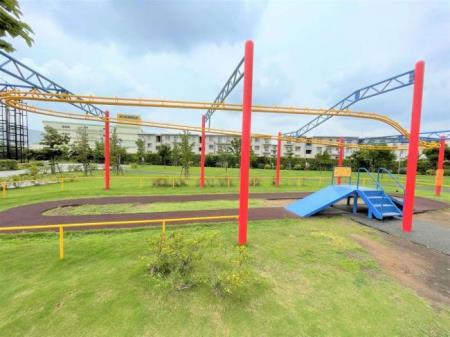 写真：ターザンロープ