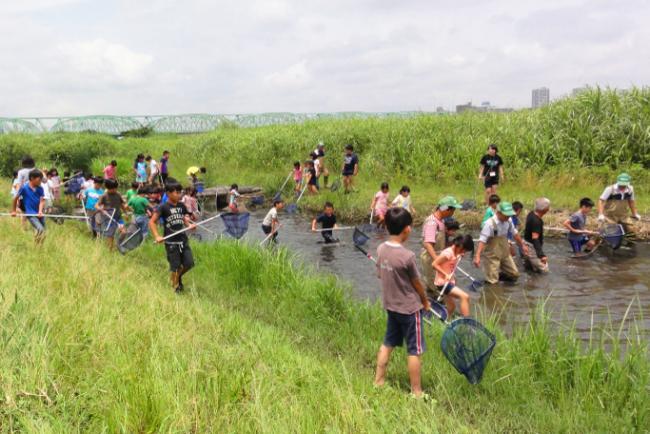写真：北区・子どもの水辺