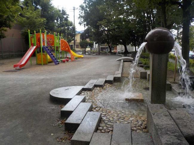 写真：豊島公園