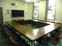 写真：会議室の室内