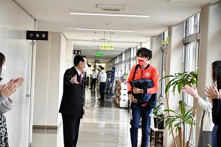 写真:宇山賢様1