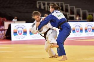 写真:ソフィ選手3