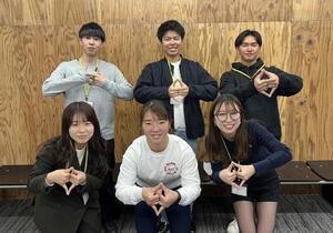 東洋大学在学のトップアスリートへのインタビューの写真