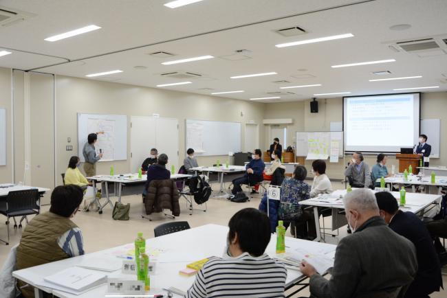 写真：令和4年度第3回区政モニター会議の様子
