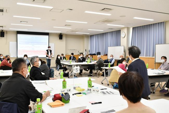 写真：令和4年度第2回区政モニター会議の様子