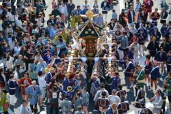 写真:赤羽馬鹿まつり