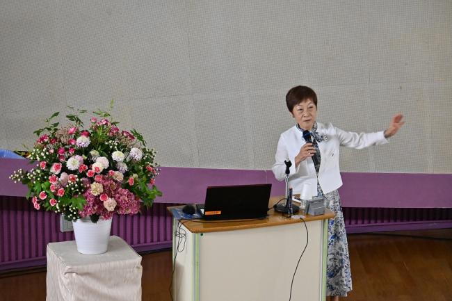 写真：6月29日に開催された講演会している様子