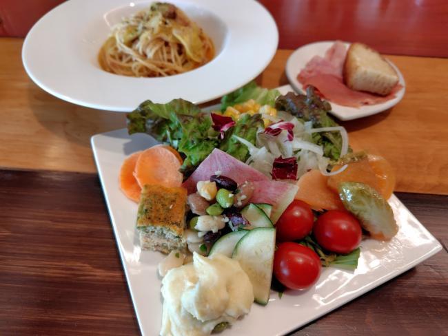 写真:みのりメニュー