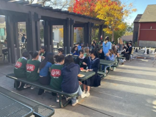 派遣の様子の写真