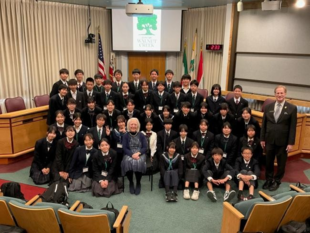 派遣の様子の写真