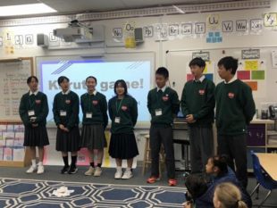 派遣の様子の写真