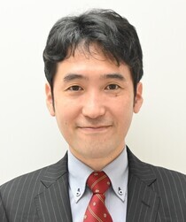 小林　孝 新副区長の写真