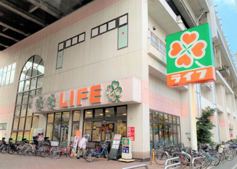 ライフ北赤羽店外観