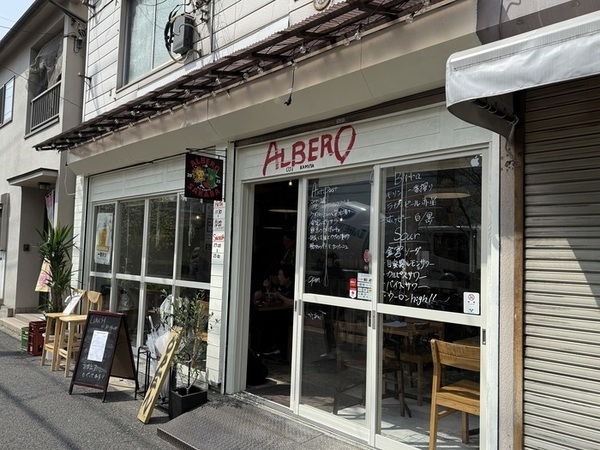 写真:BISTROT JUN外観