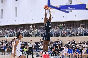 試合の様子の写真