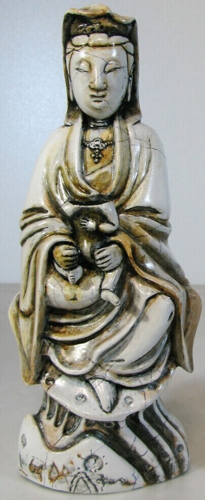 マリア観音正面