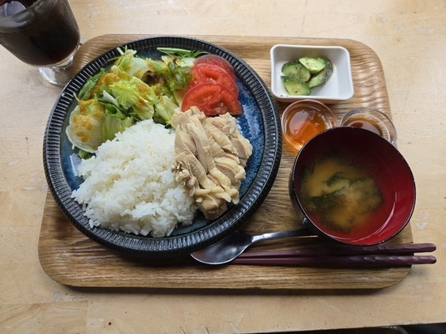 写真:ゲストハウス(アジアンチキンライス)