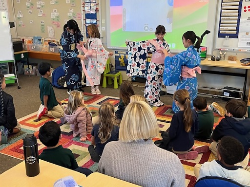 日本のクイズと遊びの体験1