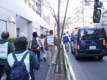 高台移送訓練（赤羽北地区）の様子1（11月26日）画像