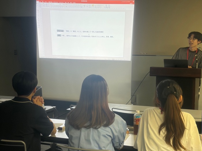 第二回ハタチノサクラの様子です。